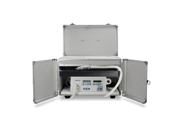 Fußpflegekoffer mit Schublade